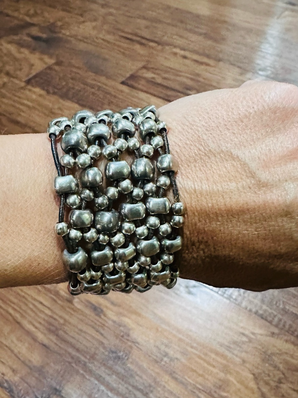 UNO de 50 Silver Multi-Strand Beaded Bracelet